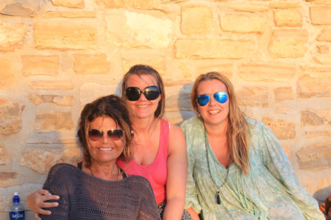 Maria Boox, Marit and Wivi on yoga retreat, Triopetra