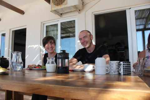 raphaela-and-werner-enjoying-their-brunch-on-yoga-retreat