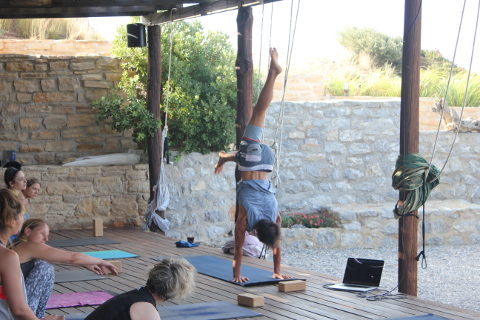 Simon Park with handstand basics at Yoga Rocks