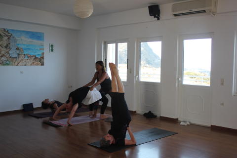 Urdvha dhanurasana and salamba savangasana on yoga holiday