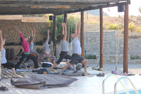 Virabhadrasana 1 on the Yoga Rocks deck