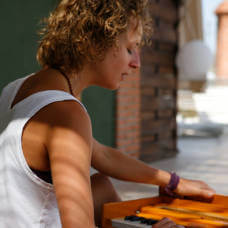 Harmonium playing with Fleur van Hille coming to teach at Yoga Rocks retreat Agios Pavlos Crete