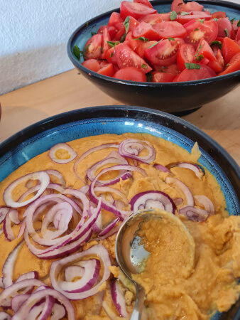 Cretan traditional fava and amazing local tomatoes at Yoga Rocks