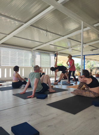 Trikonasana workshop with Sandra Howling in Greece